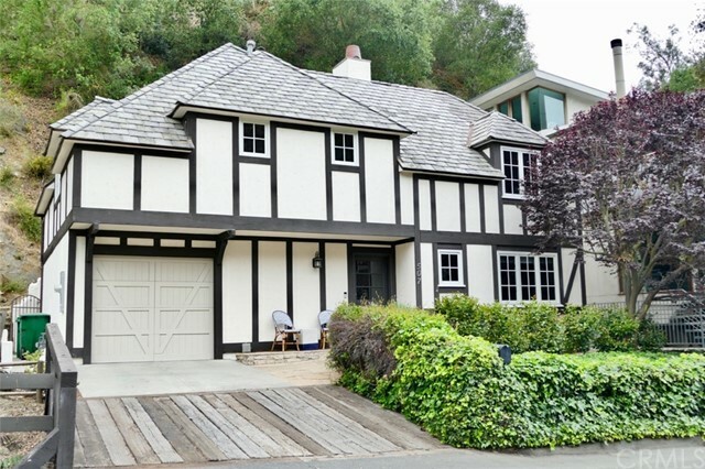 Property Photo: 507 Canyon Acres Drive CA 92651
