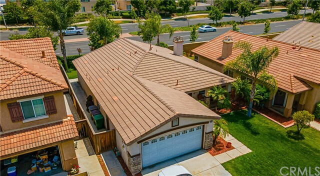 Property Photo:  26561 Thoroughbred Lane  CA 92555 