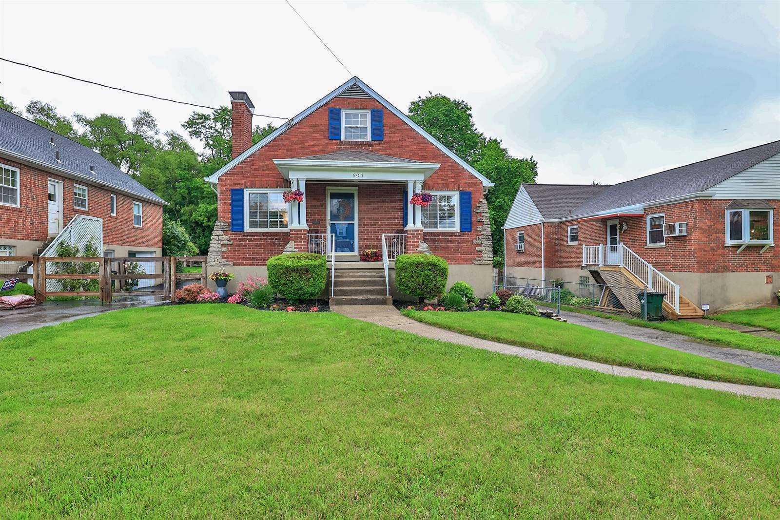 Property Photo: 604 Saint Joseph Lane KY 41011