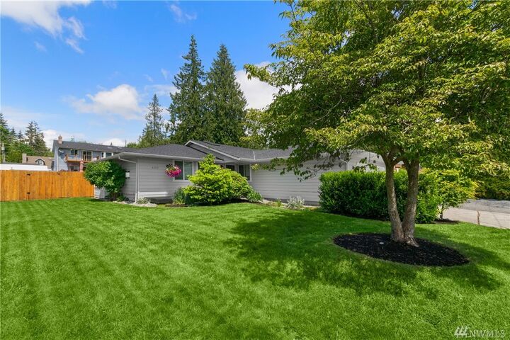 Property Photo: 4303 174th Place NW WA 98292