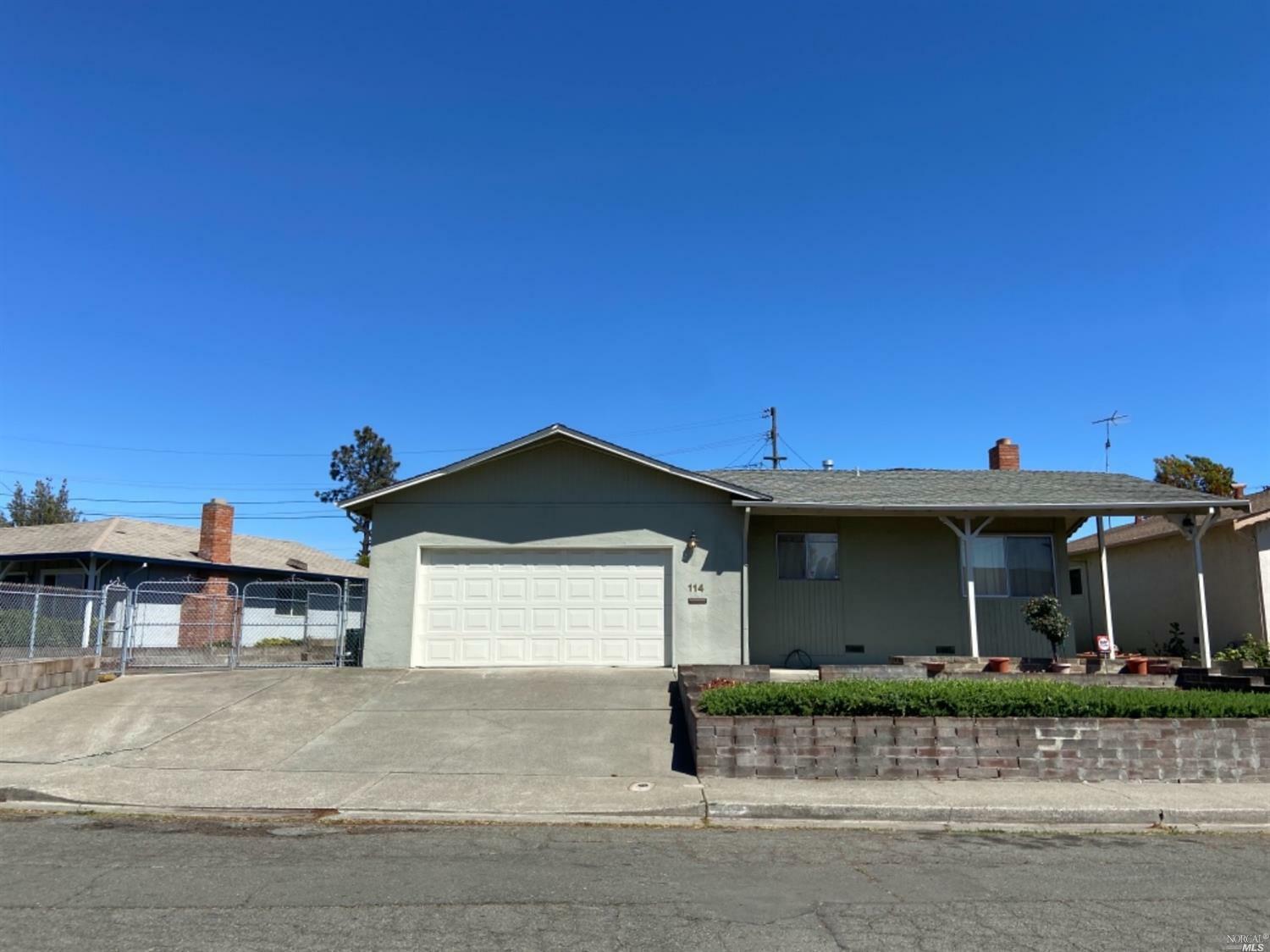 Property Photo:  114 Harvard Avenue  CA 94589 