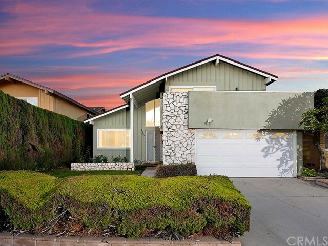 Property Photo:  1650 S Inez Way  CA 92802 