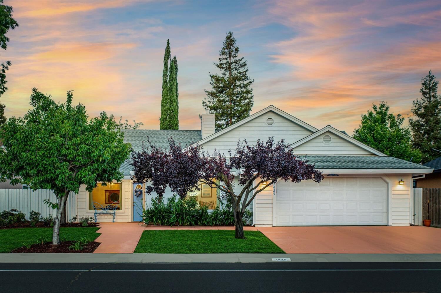Property Photo: 1425 Portola Valley Road CA 95993