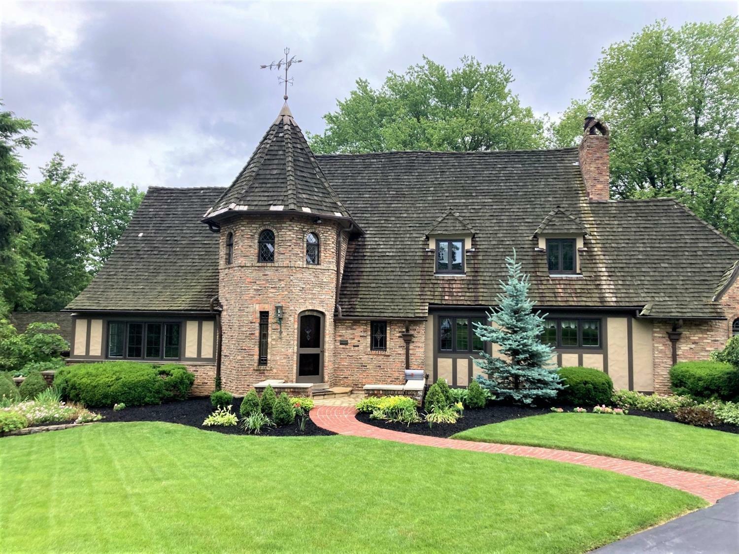 6480 Grand Vista Avenue  Amberley OH 45213 photo