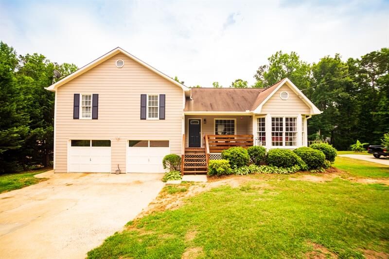 Property Photo:  74 Grover Way  GA 30157 