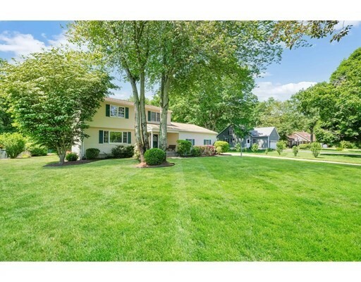 Property Photo: 33 Wishing Well Way MA 01089