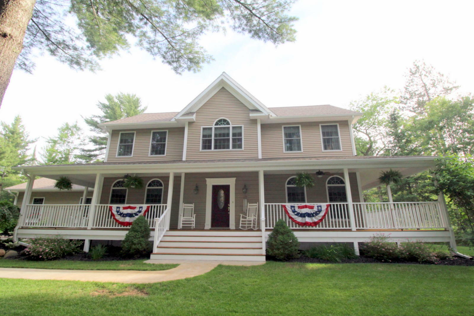 Property Photo: 9871 Parke Road MI 49749