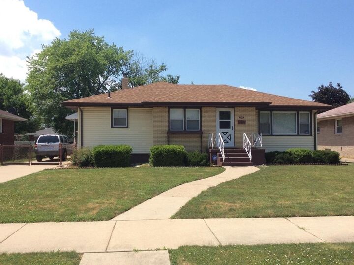 7148 Maplewood Avenue  Hammond IN 46324 photo