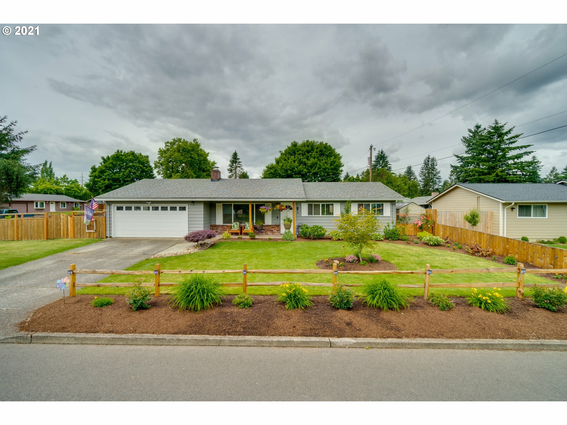 Property Photo:  106 NE 124th Ave  WA 98660 