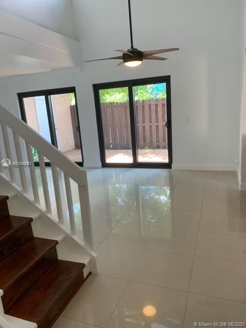Property Photo: 6550 NW 170th Ter 6550 FL 33015