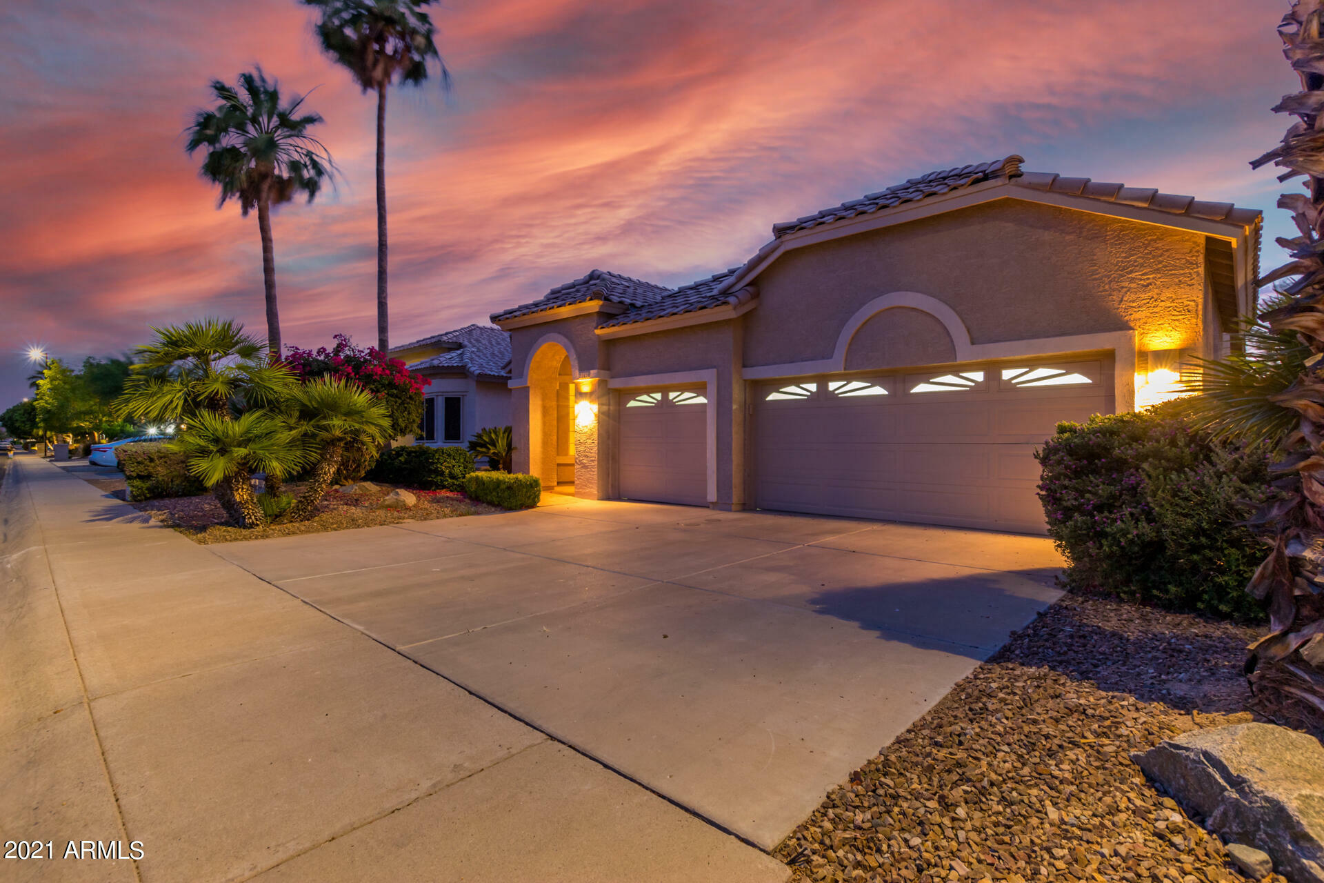 Property Photo:  21420 N 56th Avenue  AZ 85308 