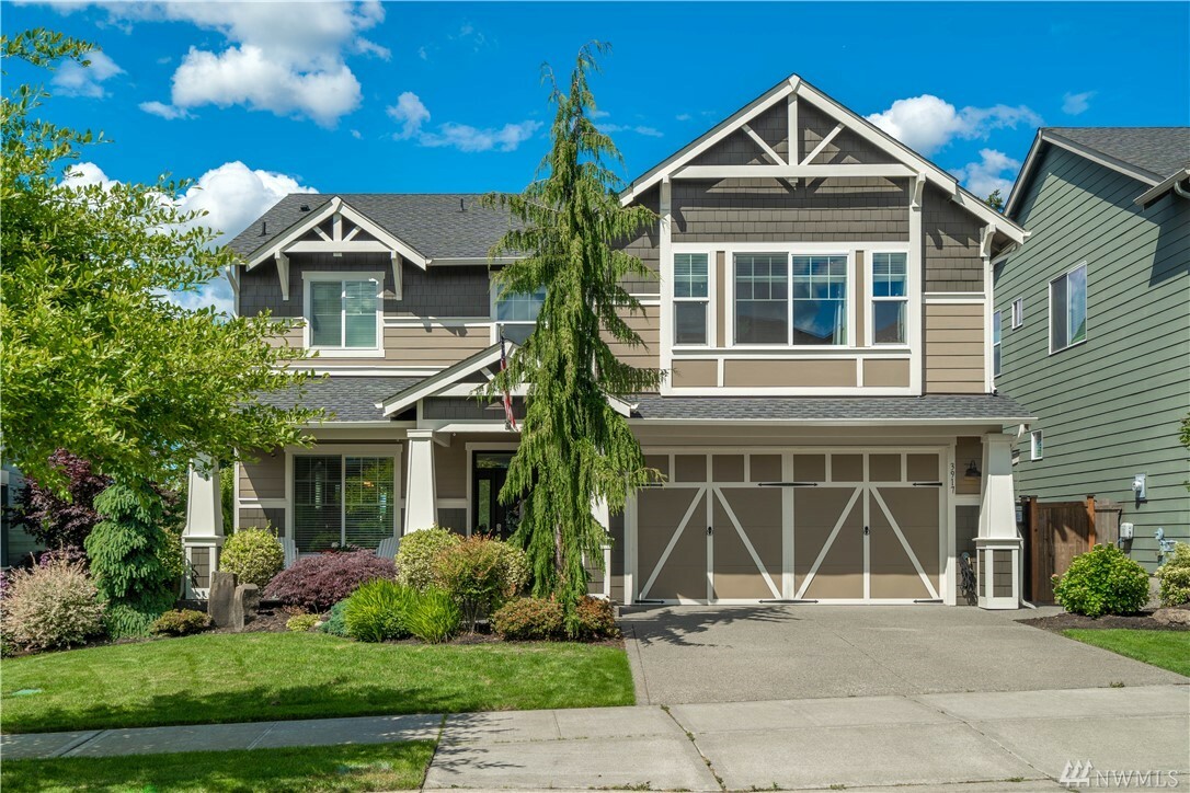 Property Photo:  3917 Highlands Blvd  WA 98372 