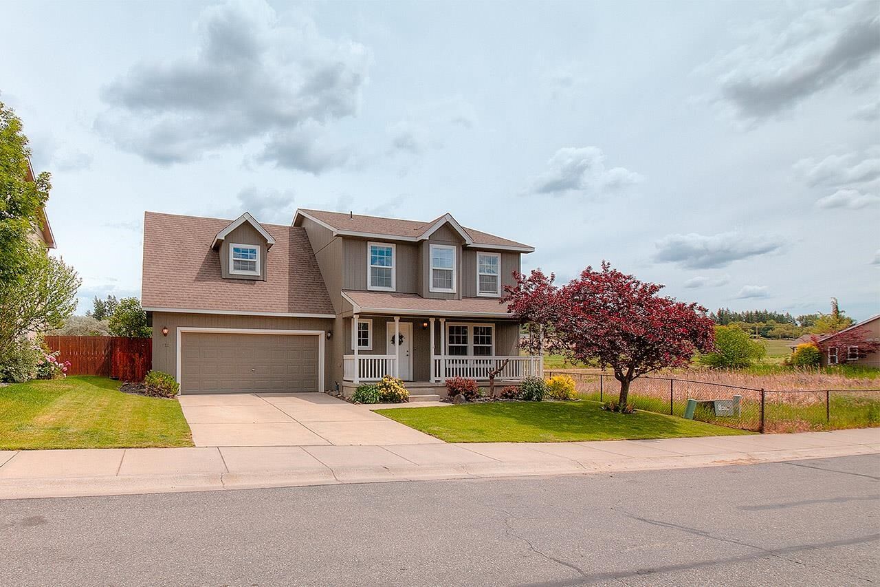 Property Photo: 5129 S Myrtle Ln WA 99223