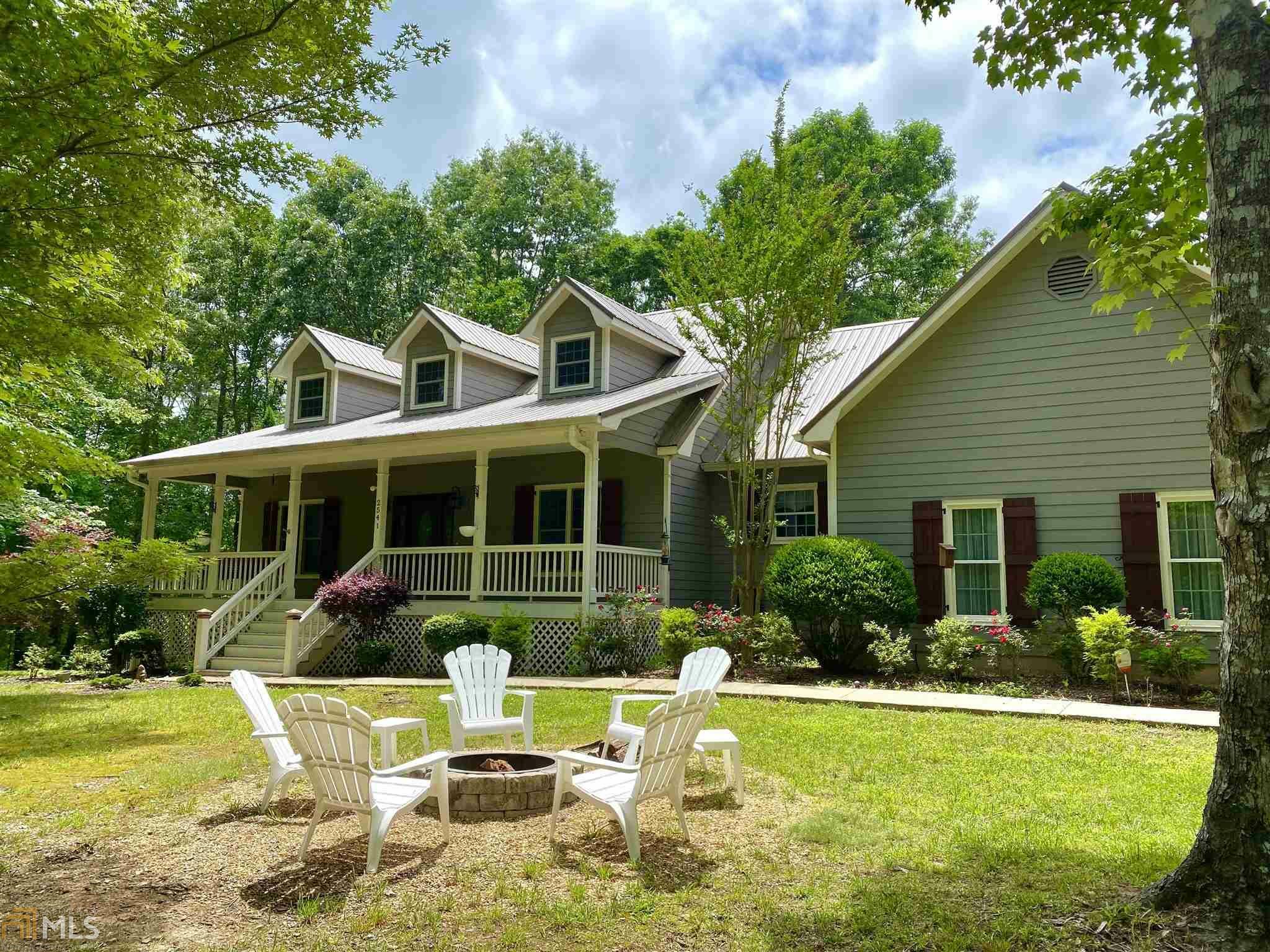 Property Photo:  2541 Mountain Tops Road  GA 30513 