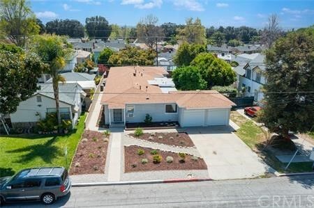 Property Photo:  13526 Russell Street  CA 90602 