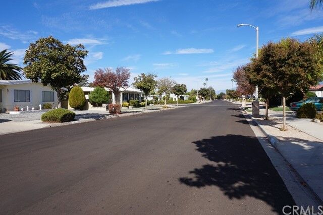 Property Photo: 1298 Jasmine Way CA 92545