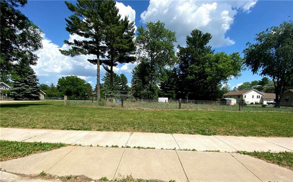 Property Photo:  2310 Wilson Street  WI 54751 