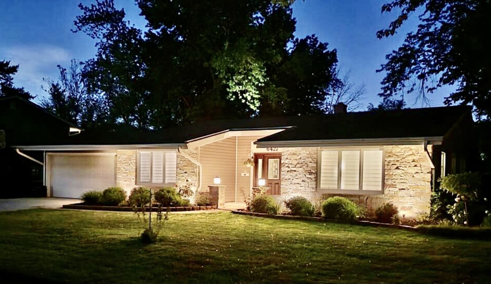 Property Photo:  6427 Halsey Drive  IL 60517 
