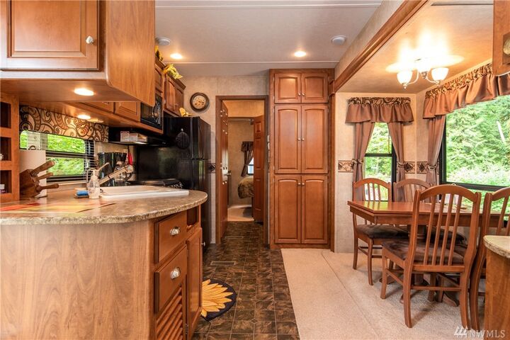 Property Photo: 52843 Rebel Wy WA 98283