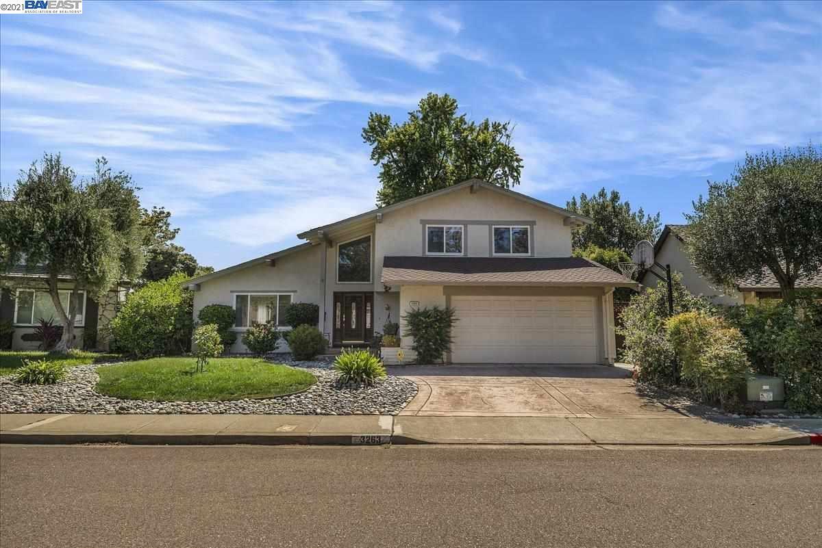 Property Photo:  3263 Runnymede Ct  CA 94588 