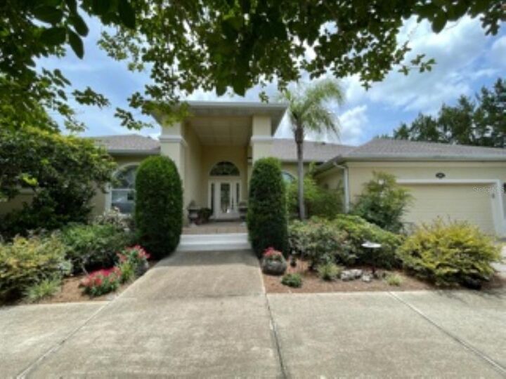 Property Photo: 975 SE 1st Court FL 34429