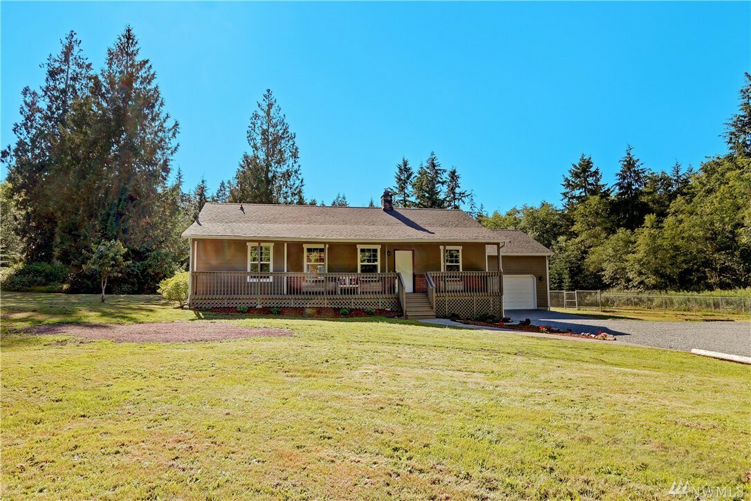 Property Photo: 139 Gilbertson Rd WA 98282