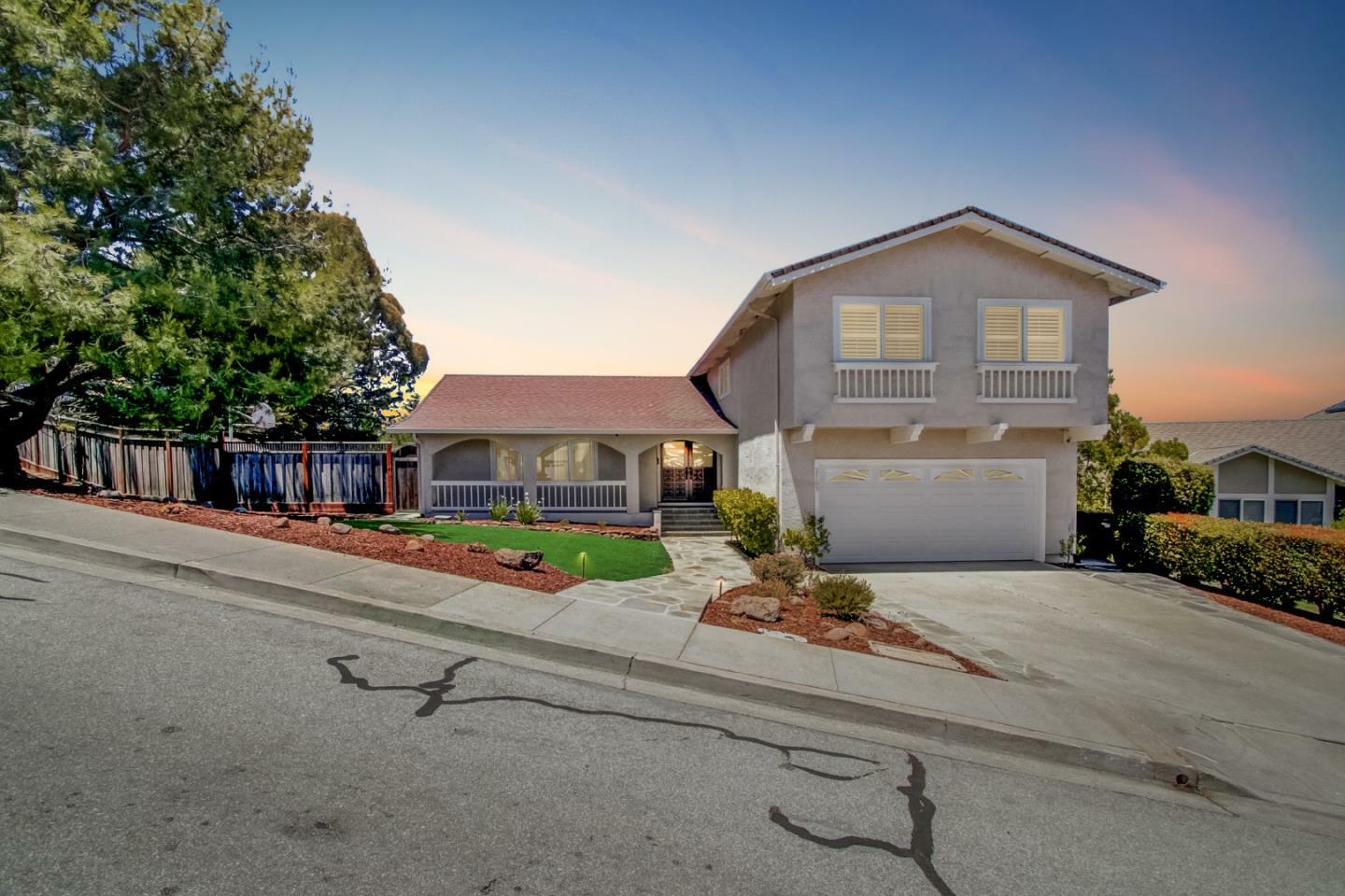 Property Photo:  2703 Wakefield Drive  CA 94002 