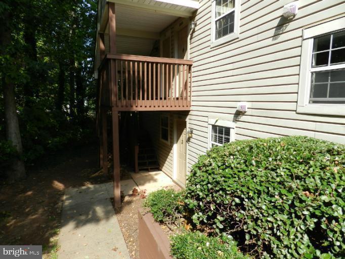 Property Photo: 8834 Tanglewood Lane VA 20110