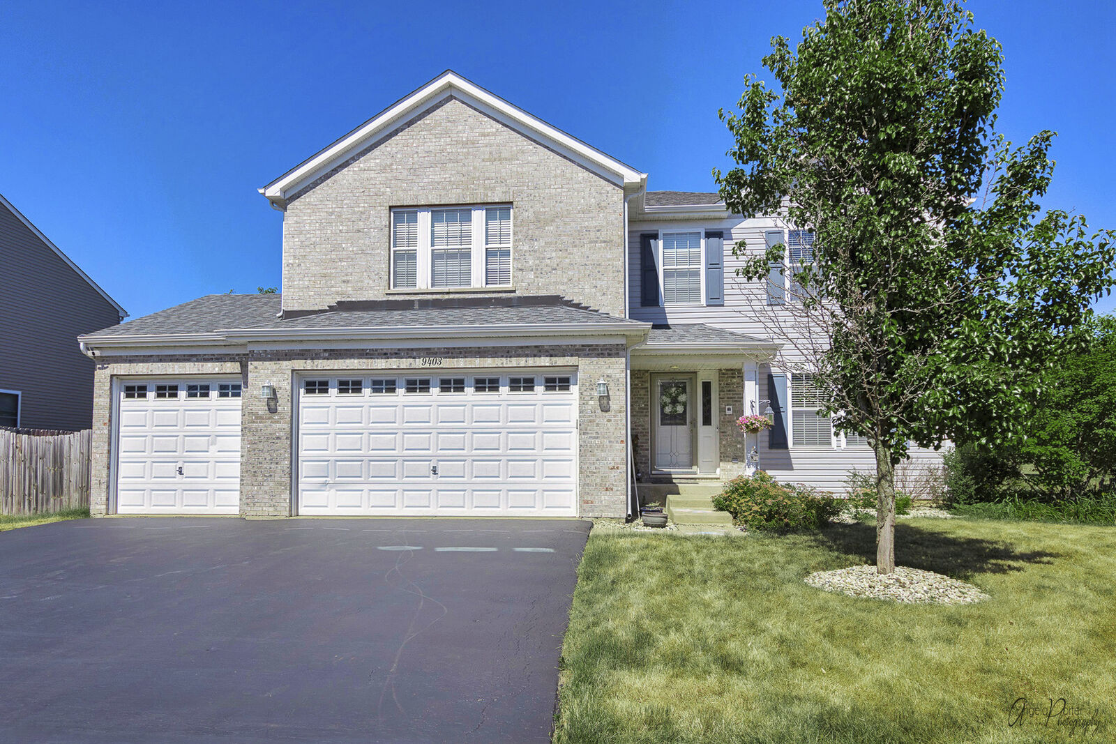 Property Photo:  9403 Creekside Drive  IL 60097 