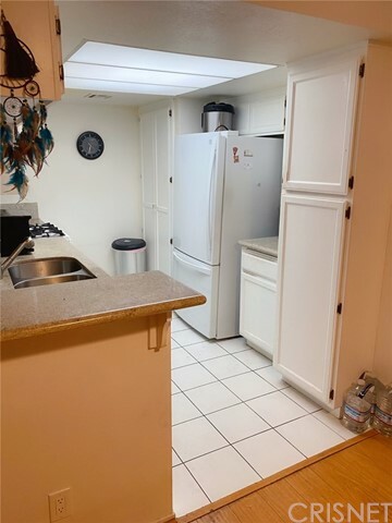 Property Photo: 4249 Longridge Avenue 107 CA 91604
