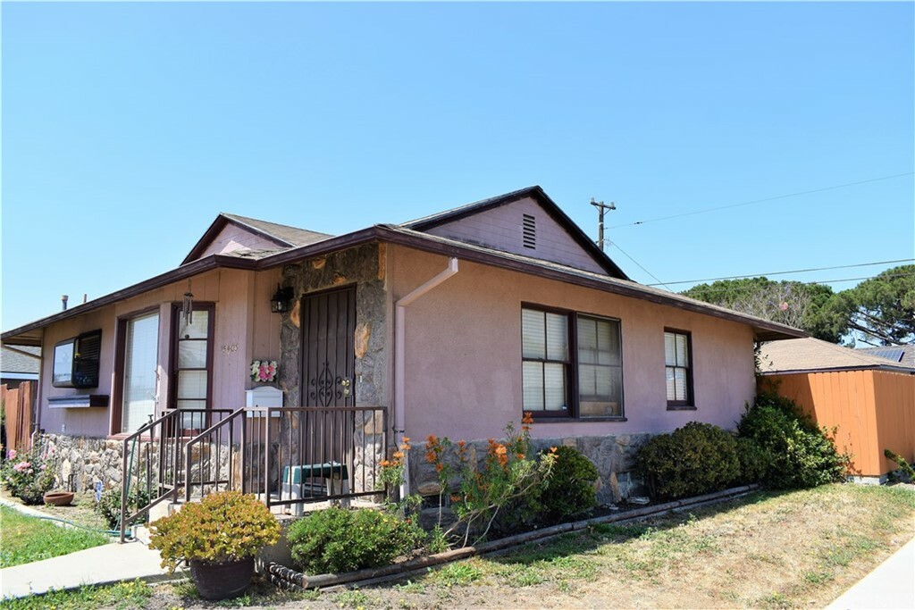 Property Photo:  15403 Florwood Avenue  CA 90260 