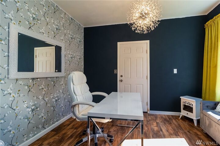 Property Photo:  1307 SW 4th St  WA 99324 