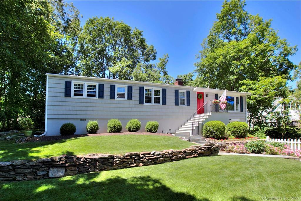 Property Photo: 20 Hickory Drive CT 06880
