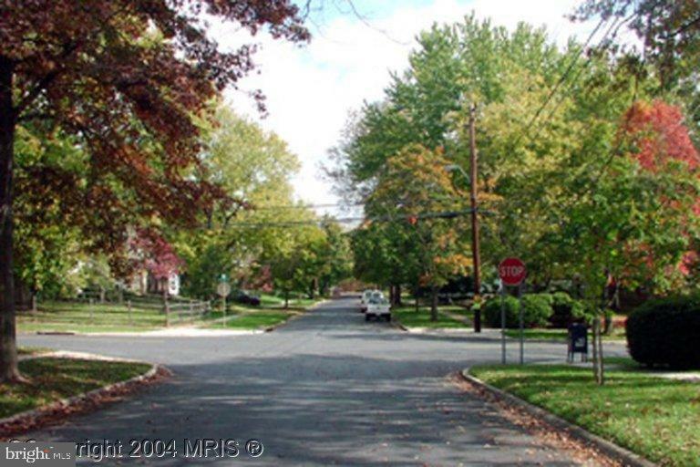 Property Photo: 14623 Myer Terrace MD 20853