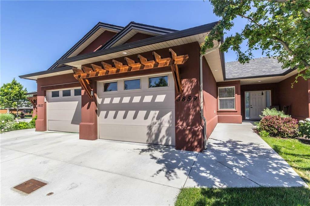 Property Photo: 3859 Sonoma Pines Drive BC V4T2Z5