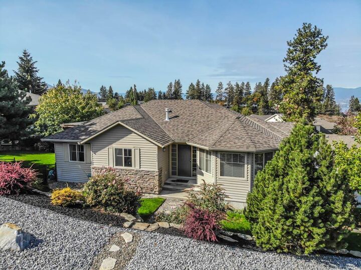 5170 Cobble Crescent  Kelowna BC V1W 4W8 photo