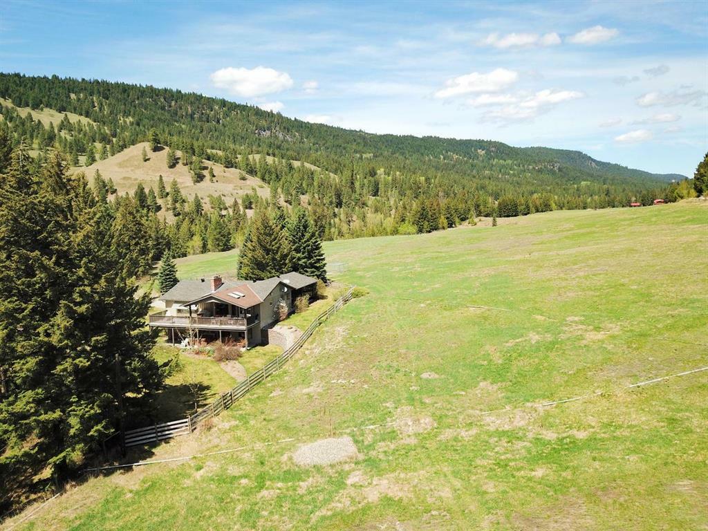 Property Photo: 1427 Baker Hill Road BC V0X 1W0