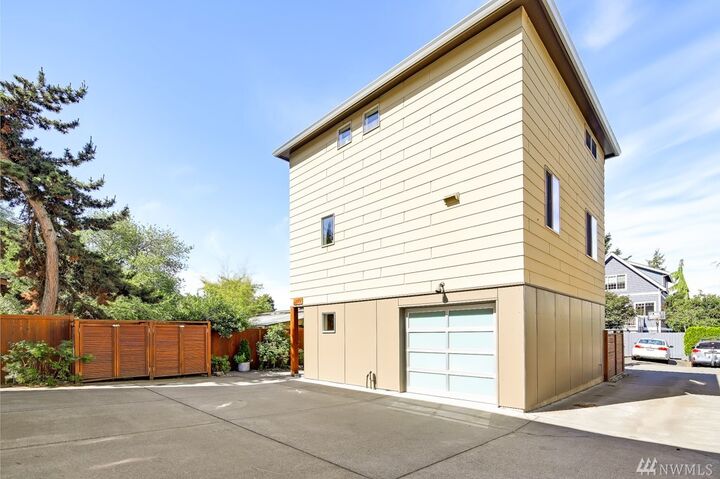 Property Photo:  2449 55th Ave SW  WA 98116 