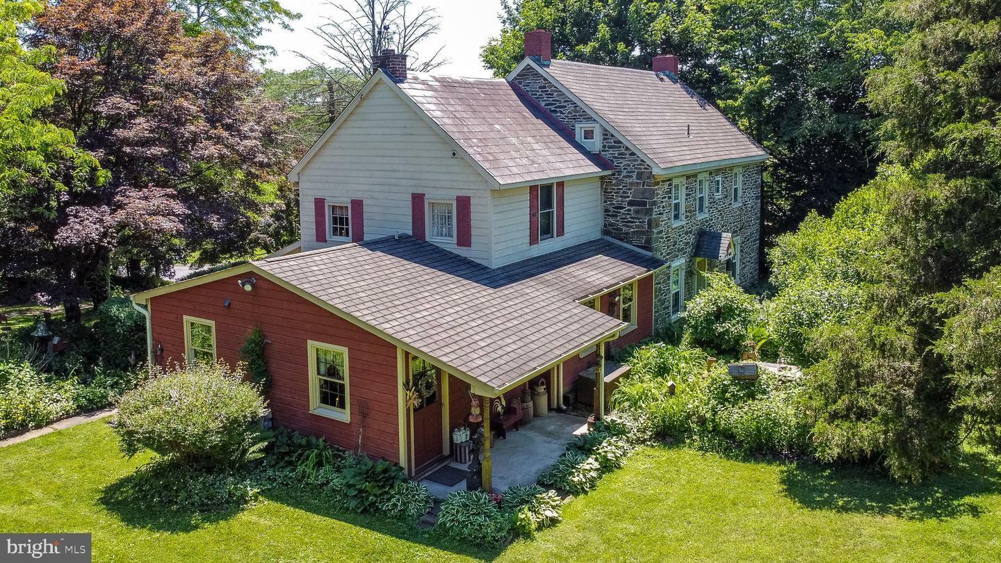 Property Photo:  86 Durham Road  PA 18942 