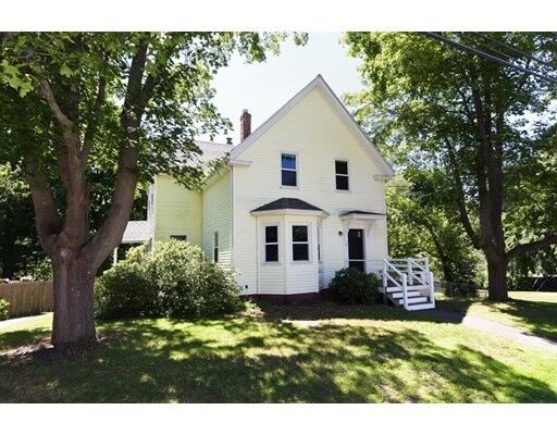 Property Photo:  111 School Street  MA 01834 