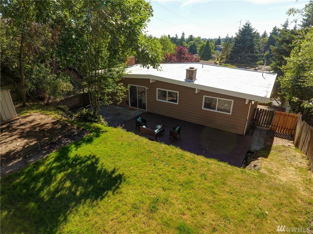 Property Photo:  9250 10th Ave SW  WA 98188 