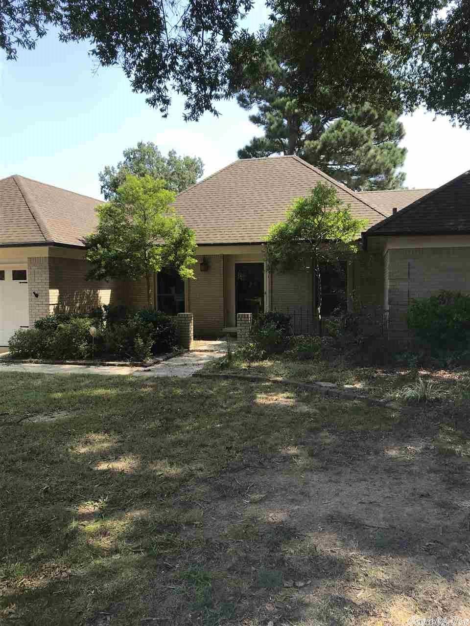 Property Photo: 6 Foxfire Cove AR 72076