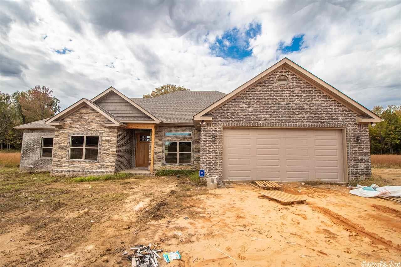 Property Photo: 21 Cr 7302 AR 72405