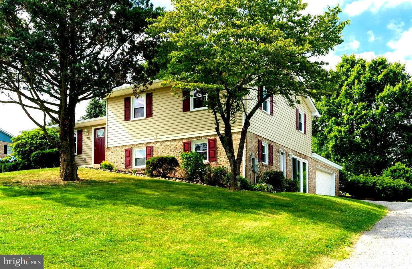Property Photo:  1011 Gahle Road  MD 21157 