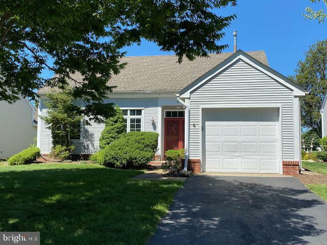 Property Photo:  64 Winthrop Road  NJ 08831 