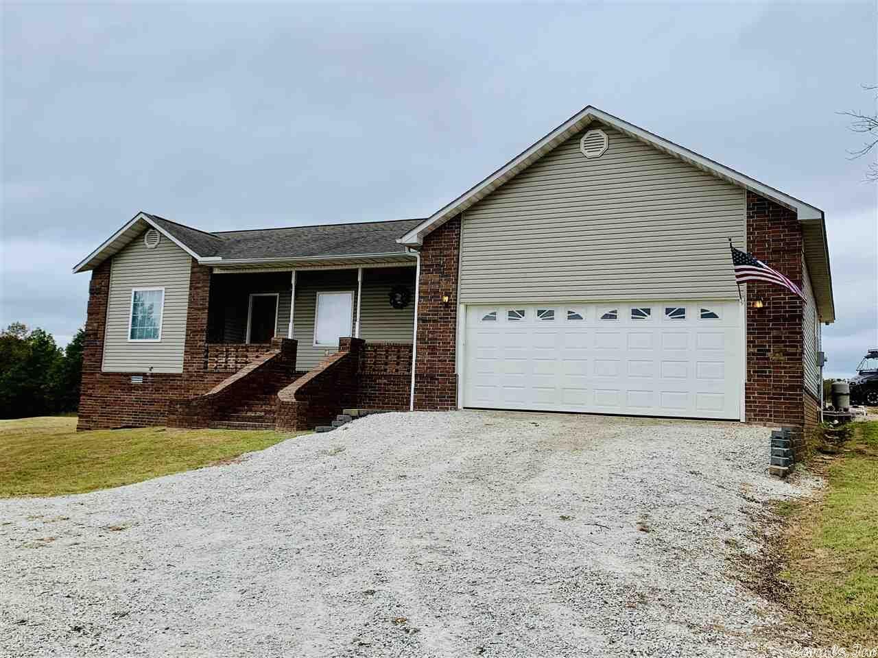 Property Photo: 689 Hyde Road AR 72556