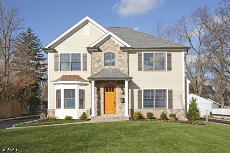 Property Photo: 718 Austin St NJ 07090