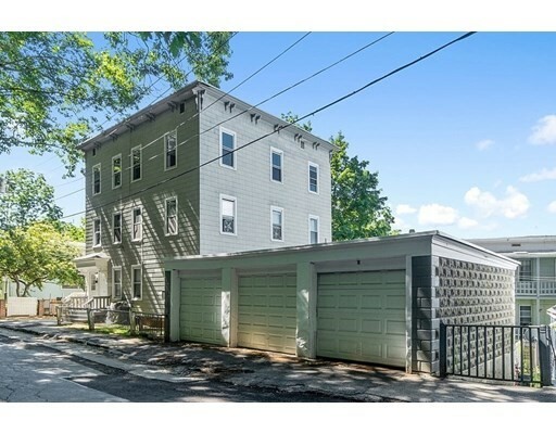 Property Photo:  62 Goddard St  MA 01420 