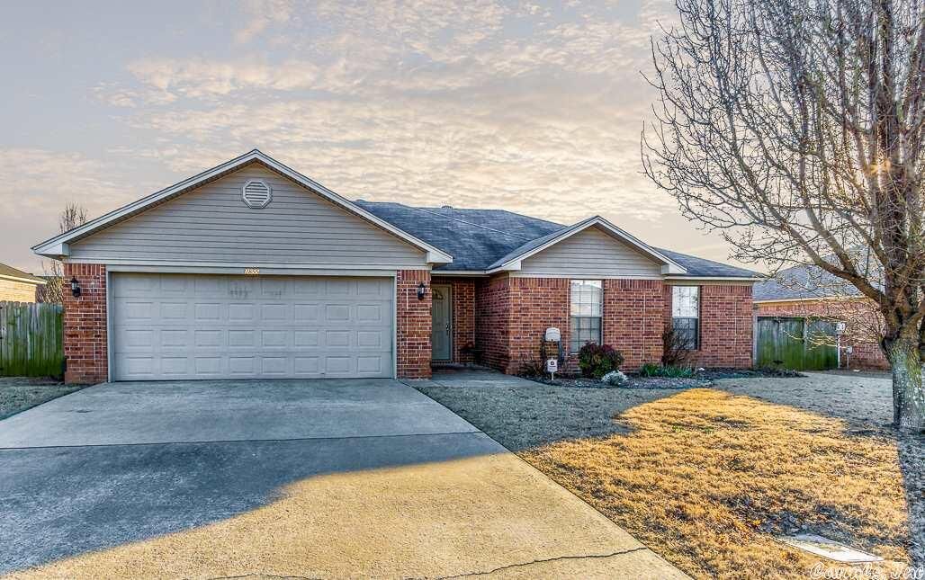 Property Photo:  2855 Makenzie  AR 72034 