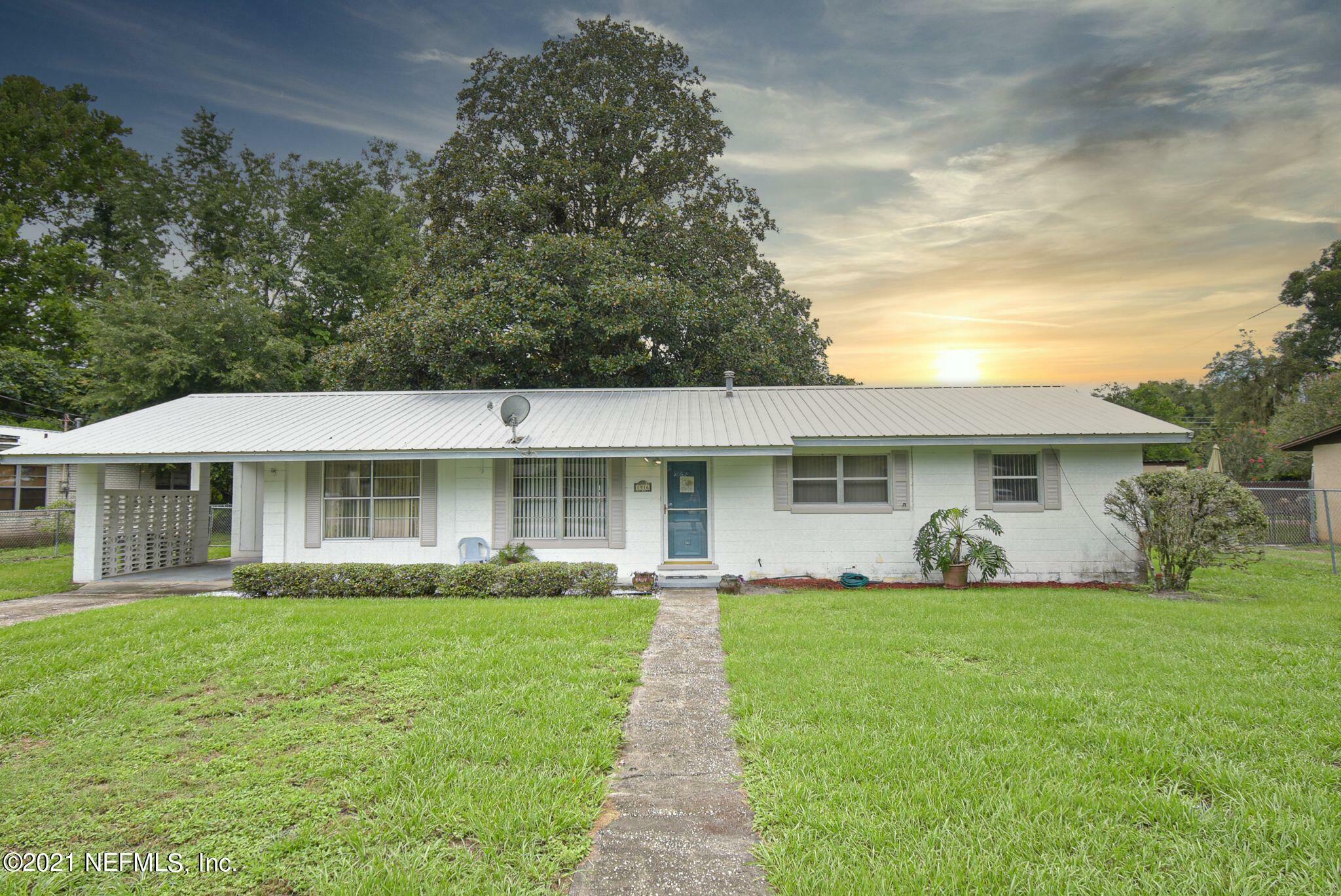 Property Photo:  1916 Sherman Avenue  FL 32177 